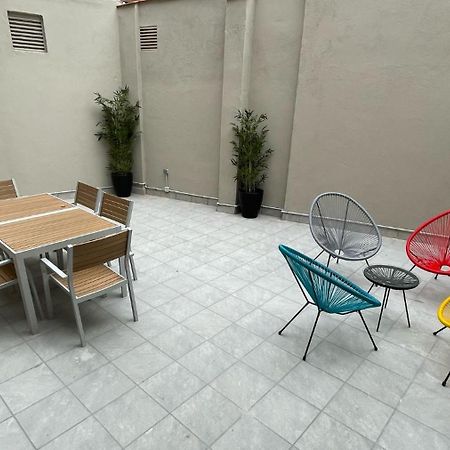 Barcelona Touch Apartments L'Hospitalet de Llobregat Esterno foto