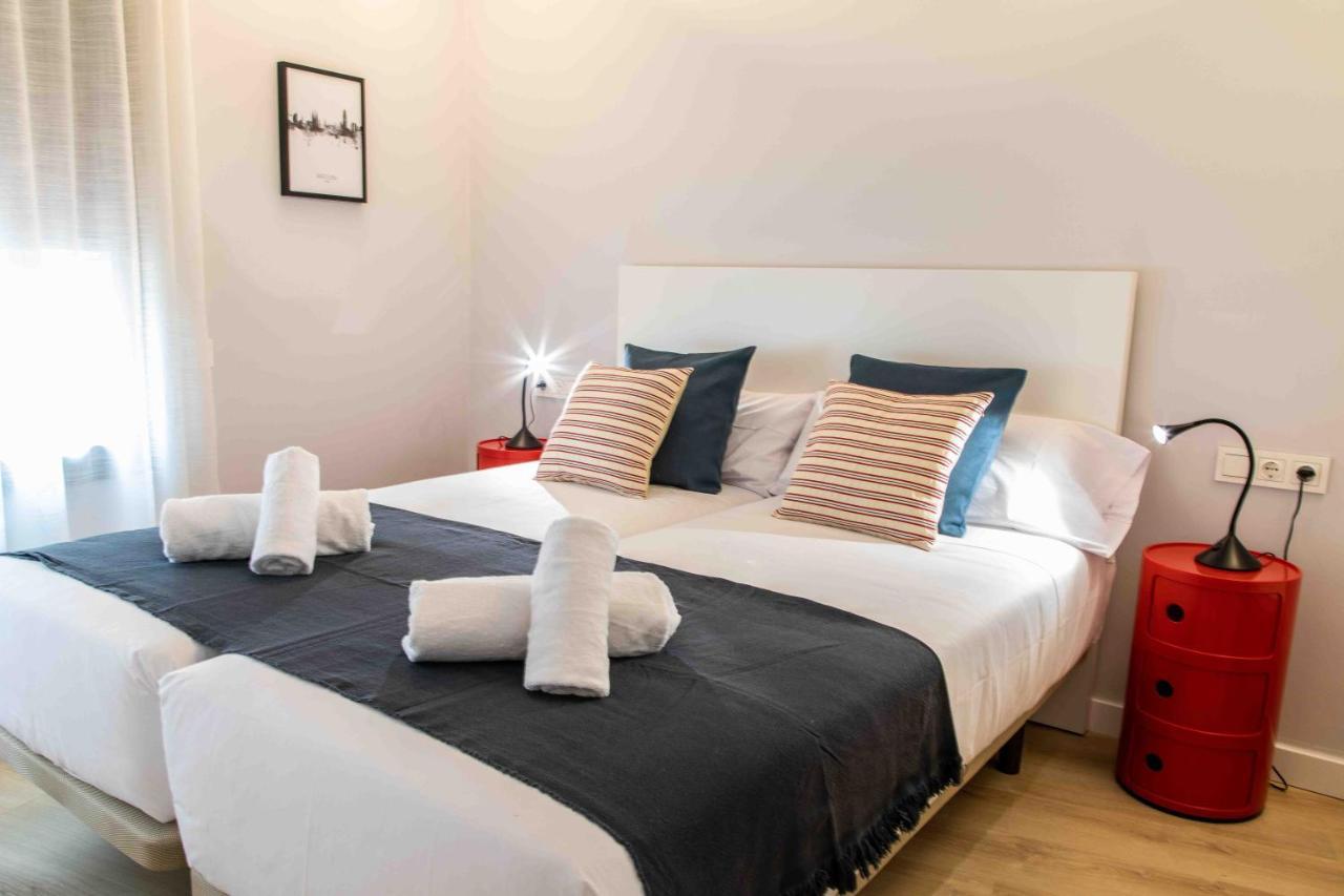 Barcelona Touch Apartments L'Hospitalet de Llobregat Esterno foto