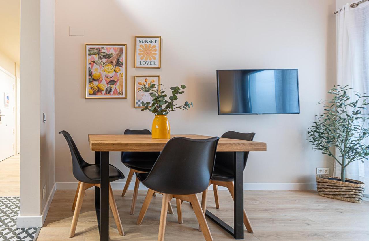 Barcelona Touch Apartments L'Hospitalet de Llobregat Esterno foto